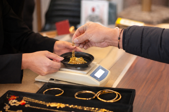 黄金回收现场.jpg
